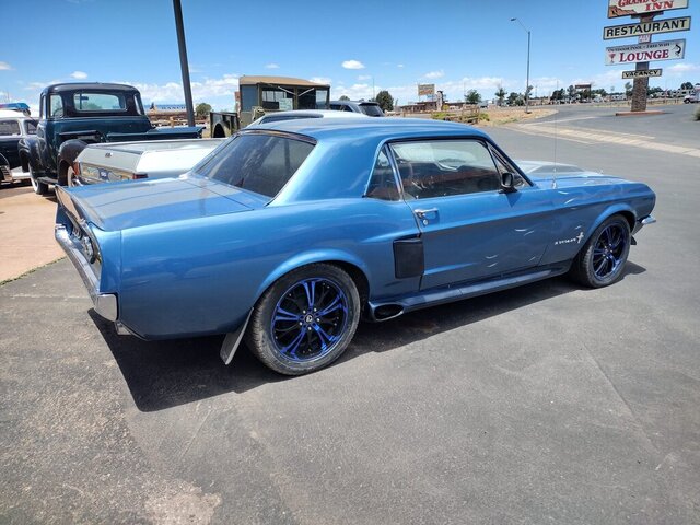 Blue Classic Ford Mustang 036 — VDK Tire Shop