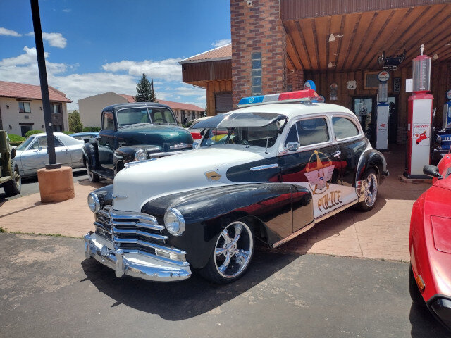 Vintage Police Car Gas Station 043 — VDK Tire Shop