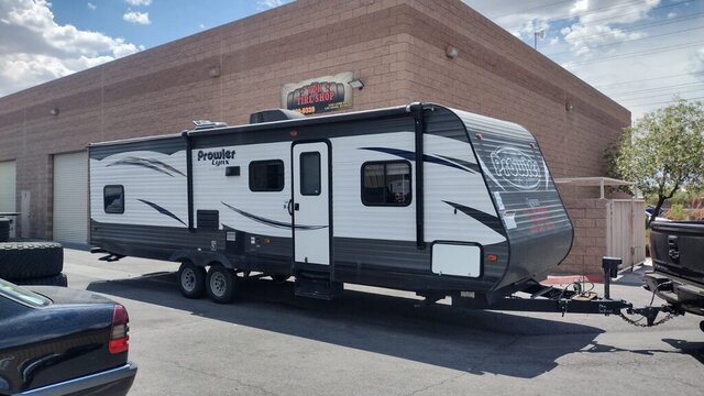 Prowler Lynx Travel Trailer 007 — VDK Tire Shop